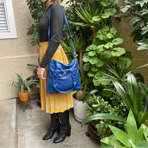 Marc Jacobs Vibrant Blue Shoulder Bag - Picture 4 of 14